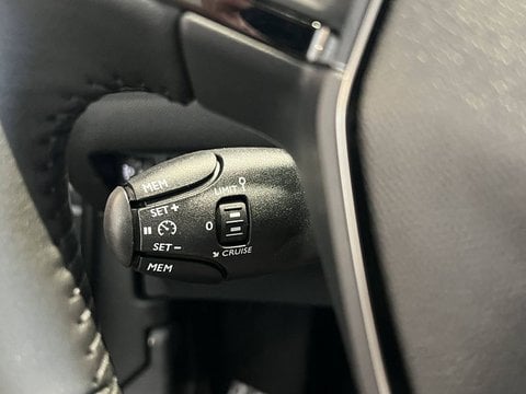 Voitures D'occasion À Buchelay | Peugeot 2008 Ii Hybrid 110 E-Dcs6 Allure