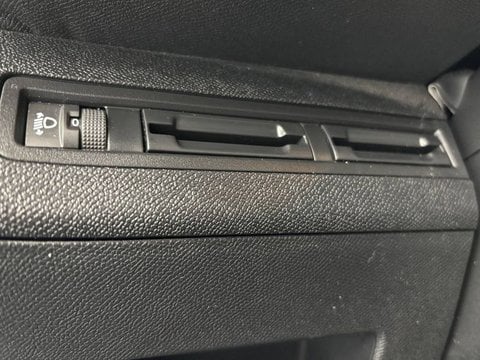 Voitures D'occasion À Chambourcy | Peugeot 3008 Ii Puretech 130Ch S&S Bvm6 Active Pack