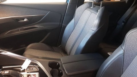 Voitures D'occasion À Buchelay | Peugeot 3008 Ii Puretech 130Ch S&S Eat8 Allure Pack