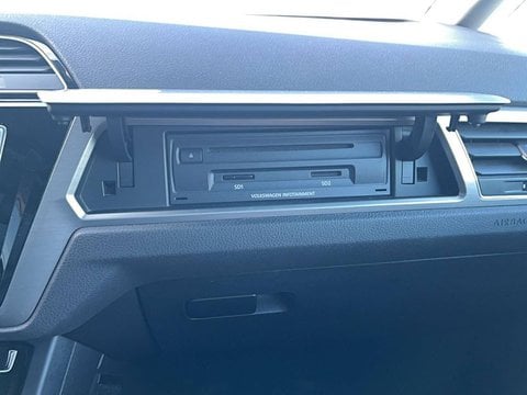 Voitures D'occasion À Cergy | Volkswagen Touran Business 1.6 Tdi 110 Bmt Confortline 5Pl Dsg7