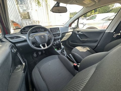 Voitures D'occasion À Chambourcy | Peugeot 208 1.2 Puretech 82Ch Bvm5 Style