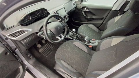 Voitures D'occasion À Chambourcy | Peugeot 2008 Puretech 130Ch S&S Bvm6 Signature
