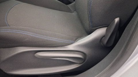 Voitures D'occasion À Chambourcy | Peugeot 208 Puretech 82Ch S&S Bvm5 Signature