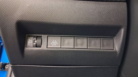 Voitures D'occasion À Herblay | Peugeot 2008 Ii Puretech 130 S&S Eat8 Allure Pack
