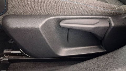 Voitures D'occasion À Buchelay | Citroën C4 Iii Puretech 130 S&S Bvm6 Feel Pack