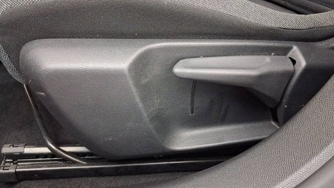 Voitures D'occasion À Osny | Peugeot 208 Electrique Ii Electrique 50 Kwh 136Ch Active Pack