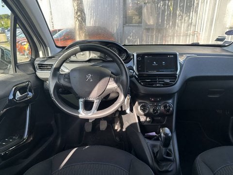 Voitures D'occasion À Chambourcy | Peugeot 208 Puretech 82Ch S&S Bvm5 Signature