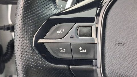 Voitures D'occasion À Chambourcy | Peugeot 3008 Ii Hybrid4 300 E-Eat8 Gt Pack