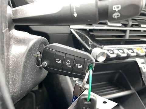 Voitures D'occasion À Chambly | Peugeot 208 Ii Puretech 100 S&S Bvm6 Active Business