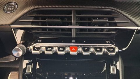 Voitures D'occasion À Saint-Brice-Sous-Forêt | Peugeot 2008 Ii Hybrid 136 E-Dcs6 Gt