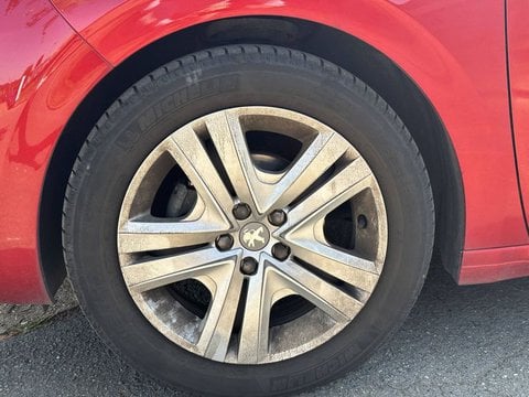 Voitures D'occasion À Chambourcy | Peugeot 208 1.2 Puretech 82Ch Bvm5 Style