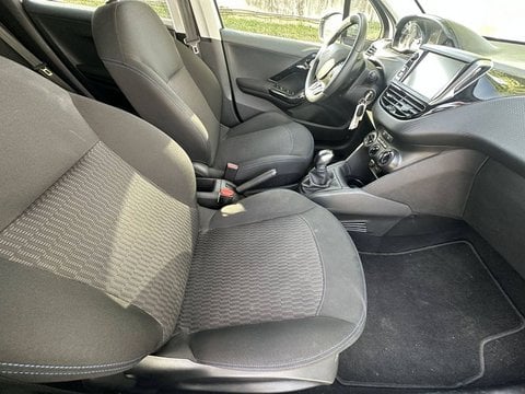 Voitures D'occasion À Chambourcy | Peugeot 208 Puretech 82Ch S&S Bvm5 Signature
