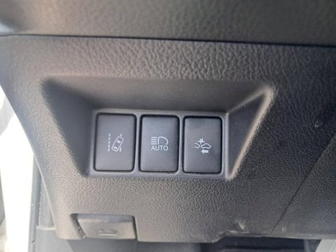 Voitures D'occasion À Argenteuil | Toyota Yaris 100H Dynamic 5P