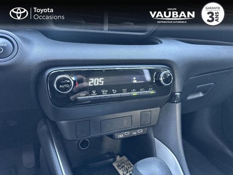 Voitures D'occasion À Chambourcy | Toyota Yaris 116H Dynamic Business + Programme Toyota Experie...