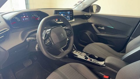 Voitures D'occasion À Buchelay | Peugeot 2008 Ii Puretech 130 S&S Eat8 Allure