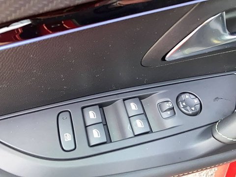 Voitures D'occasion À Chambourcy | Peugeot 208 Ii Hybrid 136 E-Dcs6 Gt