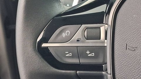 Voitures D'occasion À Argenteuil | Peugeot 208 Hybrid 110 Ch E-Dcs6 Allure