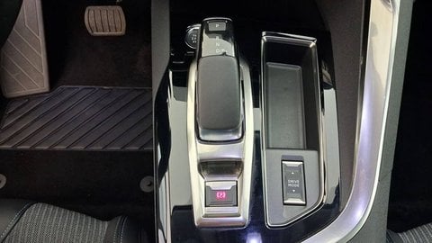 Voitures D'occasion À Chambourcy | Peugeot 3008 Ii Hybrid 225 E-Eat8 Allure Pack