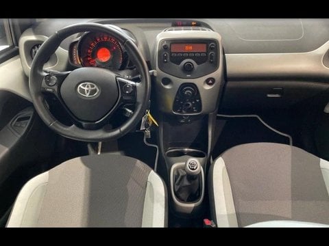 Voitures D'occasion À Sartrouville | Toyota Aygo 1.0 Vvt-I 69Ch X-Play 3P
