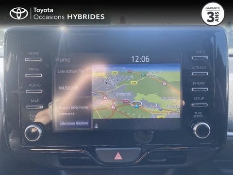 Voitures D'occasion À Chambourcy | Toyota Yaris 116H Dynamic Business 5P + Programme Beyond Zero...