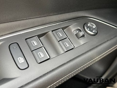 Voitures D'occasion À Chambourcy | Peugeot 3008 Ii Hybrid 225 E-Eat8 Gt