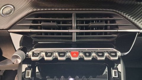 Voitures D'occasion À Buchelay | Peugeot 2008 Puretech 100 S&S Bvm6 Allure