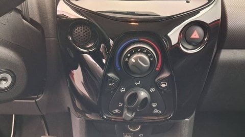 Voitures D'occasion À Chambourcy | Peugeot 108 Vti 72Ch Bmp5 Style
