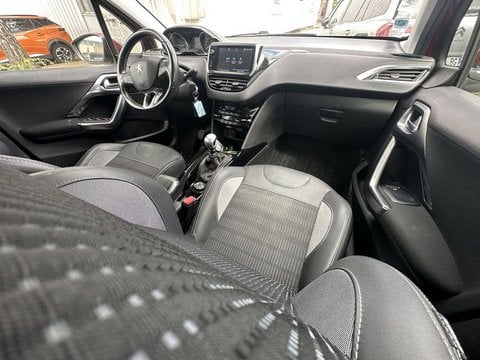Voitures D'occasion À Chambourcy | Peugeot 2008 1.2 Puretech 130Ch S&S Bvm6 Allure