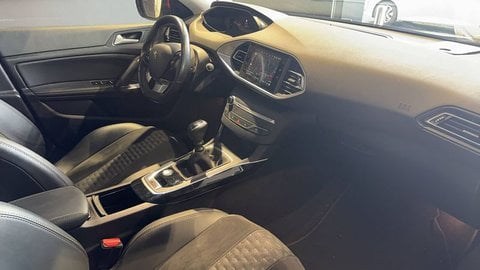 Voitures D'occasion À Buchelay | Peugeot 308 Ii Puretech 130Ch S&S Bvm6 Road Trip