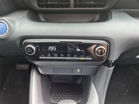 Voitures D'occasion À Argenteuil | Toyota Yaris 116H Dynamic 5P Mc24