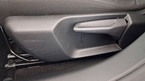 Voitures D'occasion À Chambourcy | Peugeot 208 Ii Puretech 100 S&S Bvm6 Allure