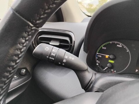 Voitures D'occasion À Argenteuil | Toyota Yaris 116H Dynamic Business 5P + Stage Hybrid Academy ...