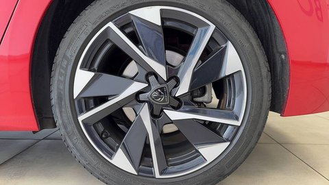 Voitures D'occasion À Buchelay | Peugeot 308 Iii Puretech 130Ch S&S Eat8 Allure Pack
