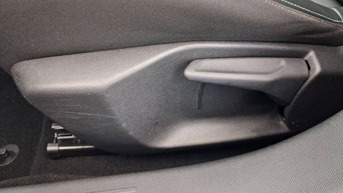 Voitures D'occasion À Les Mureaux | Peugeot 308 Iii Puretech 130Ch S&S Bvm6 Allure Pack