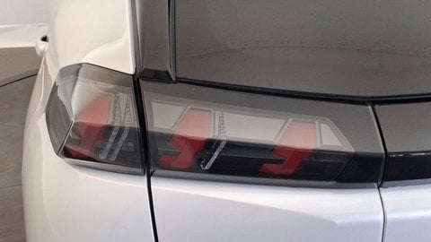 Voitures D'occasion À Herblay | Peugeot 2008 Ii Puretech 130 S&S Eat8 Allure Pack