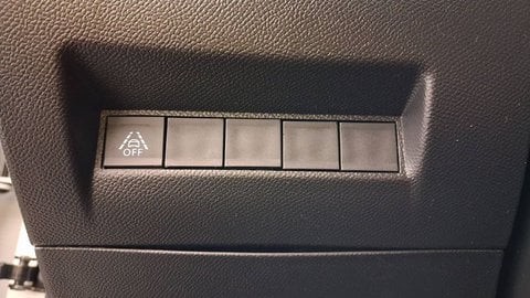 Voitures D'occasion À Les Mureaux | Peugeot 208 Electrique Ii Electrique 50 Kwh 136Ch Gt