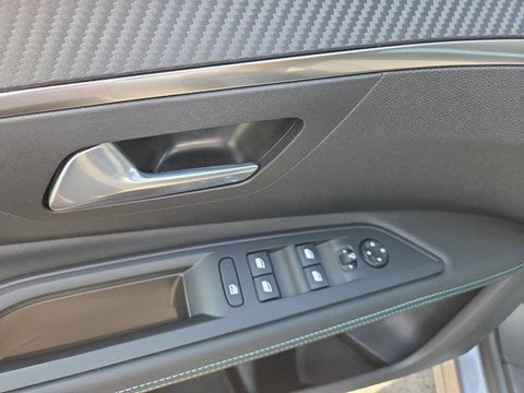 Voitures D'occasion À Osny | Peugeot 3008 Ii Hybrid 225 E-Eat8 Allure