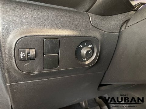 Voitures D'occasion À Les Mureaux | Citroën C3 Iii Puretech 110 S&S Eat6 Shine