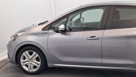 Voitures D'occasion À Chambourcy | Peugeot 208 Puretech 82Ch S&S Bvm5 Signature