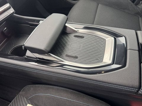 Voitures D'occasion À Chambly | Renault Austral E-Tech Hybrid 200 Iconic Esprit Alpine
