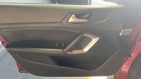 Voitures D'occasion À Buchelay | Peugeot 308 Ii Puretech 130Ch S&S Bvm6 Road Trip
