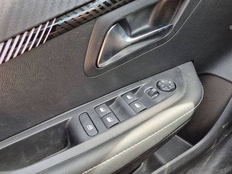 Voitures D'occasion À Argenteuil | Peugeot 208 Ii Hybrid 110 Ch E-Dcs6 Allure