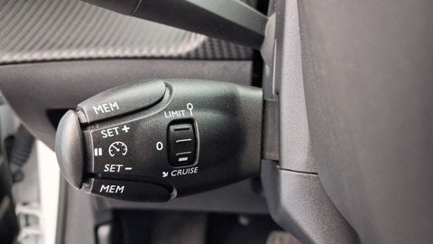 Voitures D'occasion À Saint-Brice-Sous-Forêt | Peugeot 208 Electrique Ii Electrique 50 Kwh 136C...