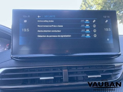 Voitures D'occasion À Chambly | Peugeot 3008 Ii Puretech 130Ch S&S Eat8 Style