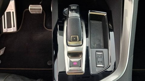 Voitures D'occasion À Buchelay | Peugeot 3008 Ii Puretech 130Ch S&S Eat8 Roadtrip