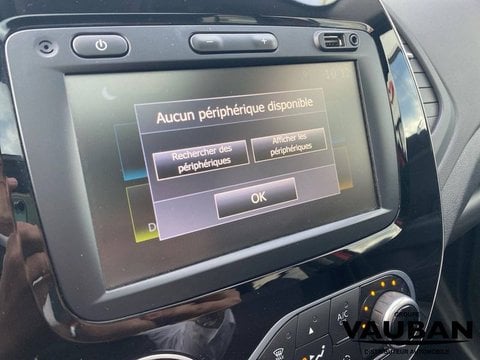 Voitures D'occasion À Gisors | Renault Captur Dci 90 Intens