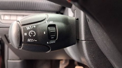 Voitures D'occasion À Saint-Brice-Sous-Forêt | Peugeot 2008 1.2 Puretech 110Ch S&S Bvm5 Gt Line