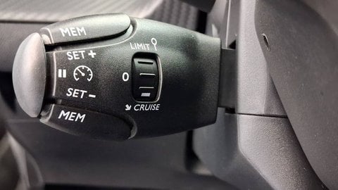 Voitures D'occasion À Les Mureaux | Peugeot 208 Ii Puretech 75 S&S Bvm5 Active