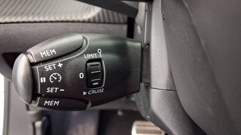 Voitures D'occasion À Les Mureaux | Peugeot 2008 Ii Puretech 130 S&S Eat8 Gt Line