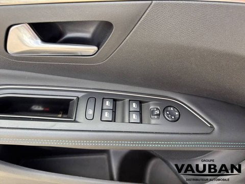 Voitures D'occasion À Les Mureaux | Peugeot 3008 Ii Hybrid 225 E-Eat8 Allure Pack